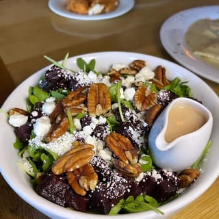 Roasted Beet & Arugula Salad